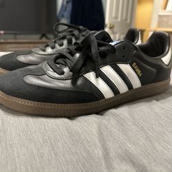 Black Sambas Men Size 11