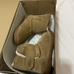 Ugg Boots Size 7 Toddler 
