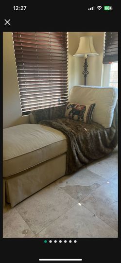 Chaise Lounge Pier one Brand $150 OBO Pick Up In San Diego  