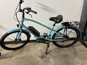 FAST SALE: Electra Townie Go! 8D E-Bike – Bosch Motor & Battery (Matte Blue)