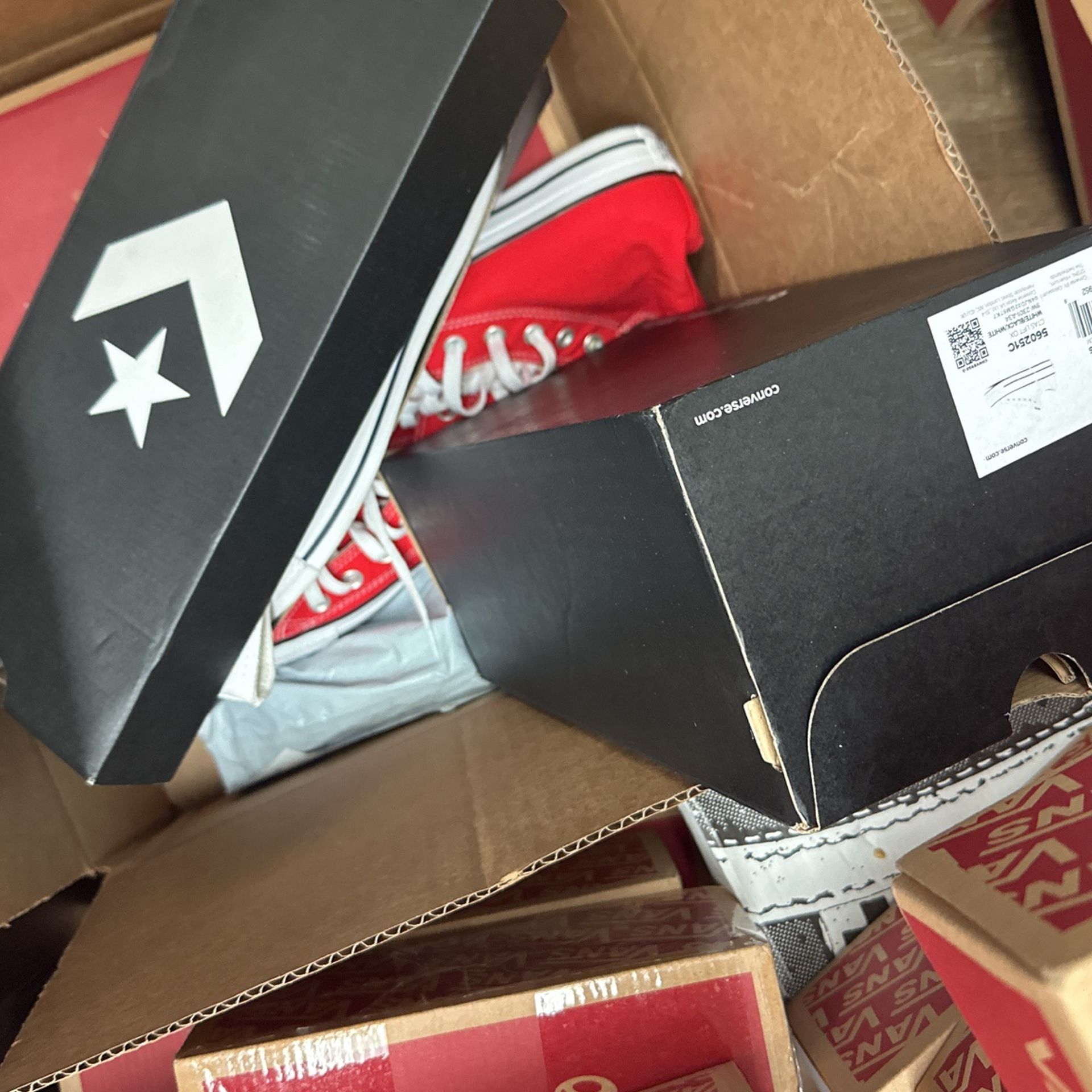 Amazon Returns Vans And Converse/pick Your Size/local WH for Sale in