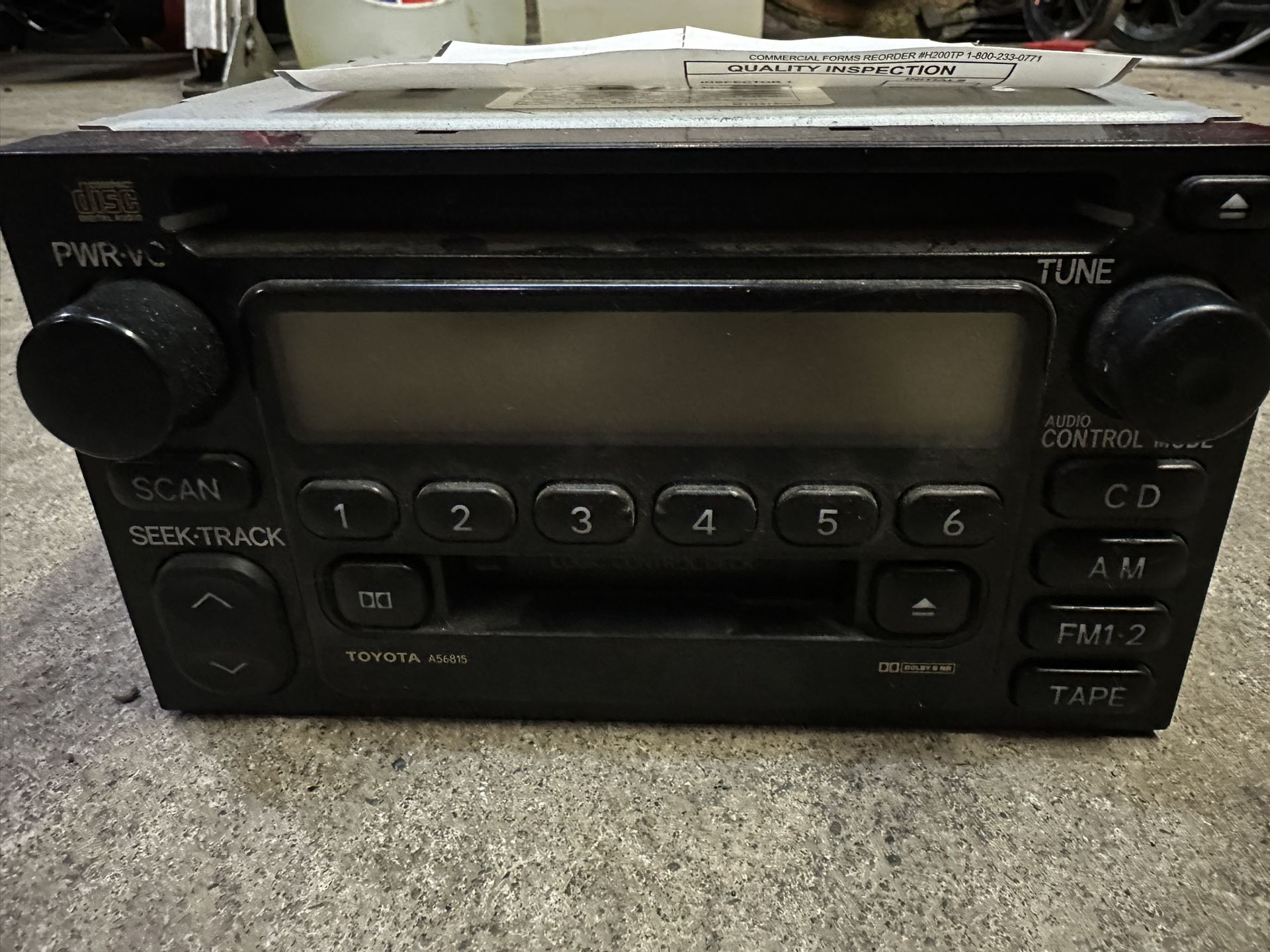 2004 Toyota Tacoma / 4Runner factory radio
