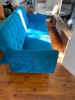 Couch / Bed