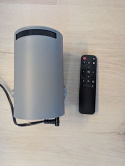Magcubic HY300 720p projector
