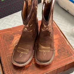 Toddler Boots Size 9.5
