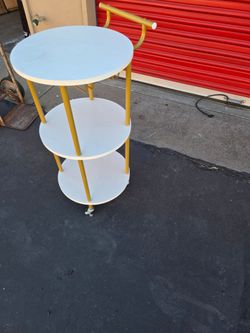 Serving cart