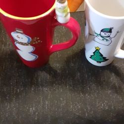 Mugs 