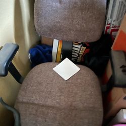 Office chair , rolling chair