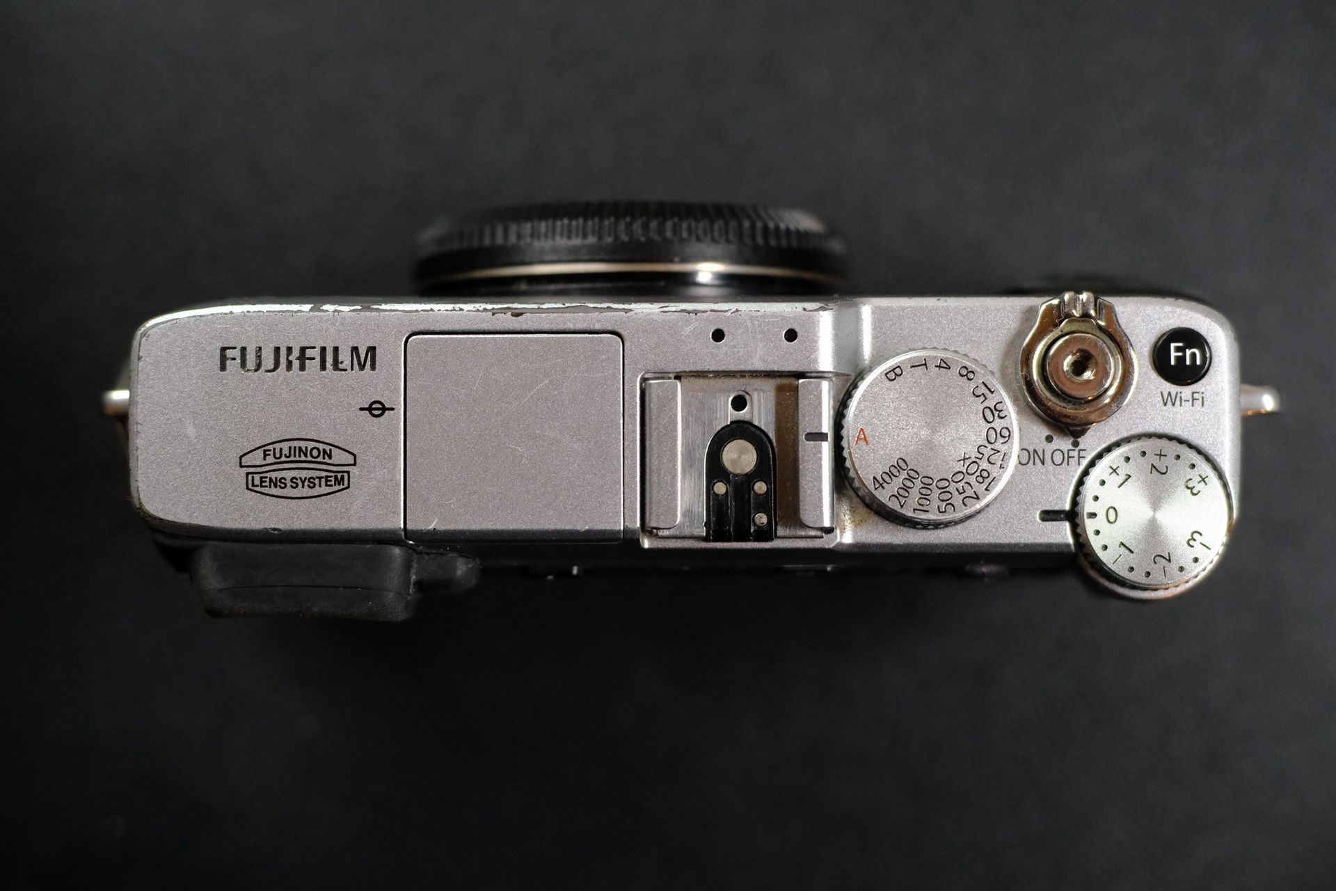 Fujfiilm X E2 Silver Agent Great Condition
