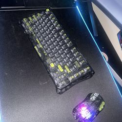 GRAVESTAR keyboard and mouse,27 inch monitor