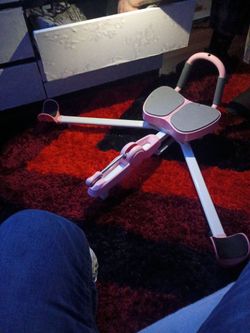 Leg stretcher Machine