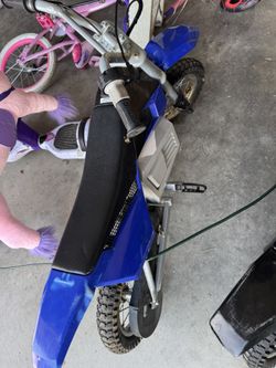 Razor MX350 Electric Dirt bikes