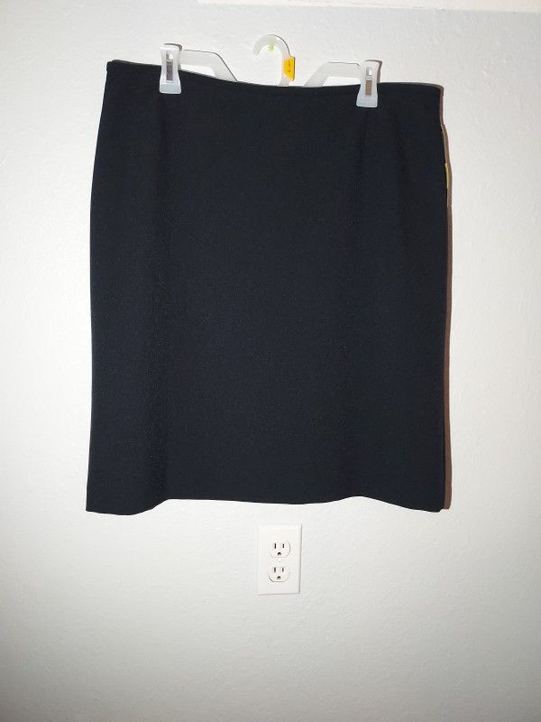 Preston & York Navy Blue Skirt Womens Plus Size 16 - Polyester - 23" Length NEW