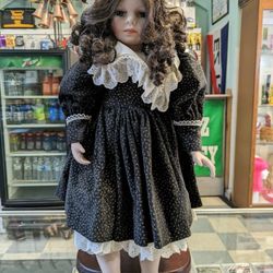 Laurel By Gretchen Wolff Porcelain Doll 