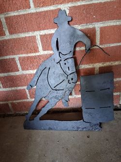 Iron cowboy hanging wall decor