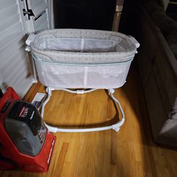 Baby Crib With Wheels
