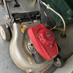Honda Lawnmower $175