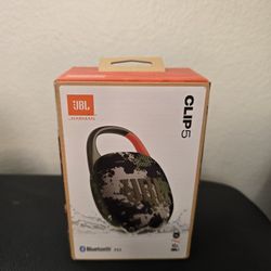 JBL Clip 5 Speaker