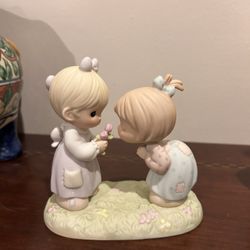 Precious Moments Figurine