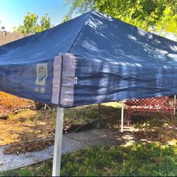 Blue E-Z Up Pop -Up Canopy