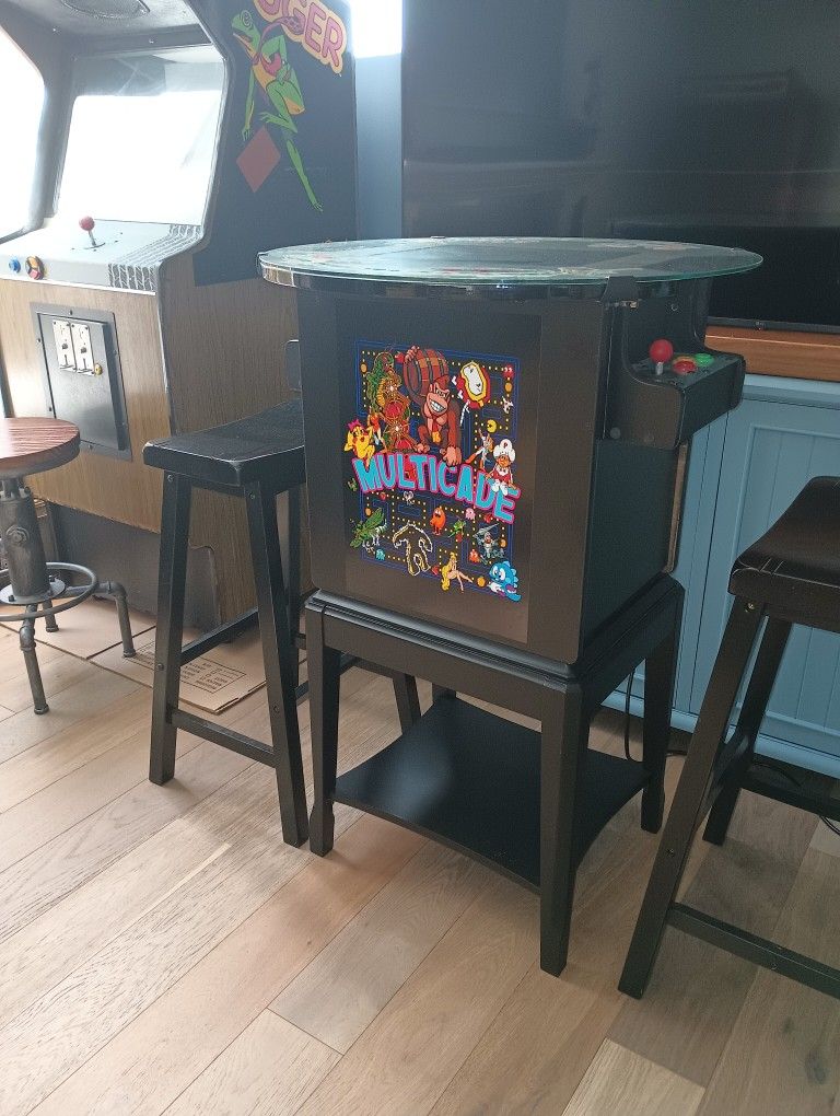 Bistro/Pub Table Arcade Game 