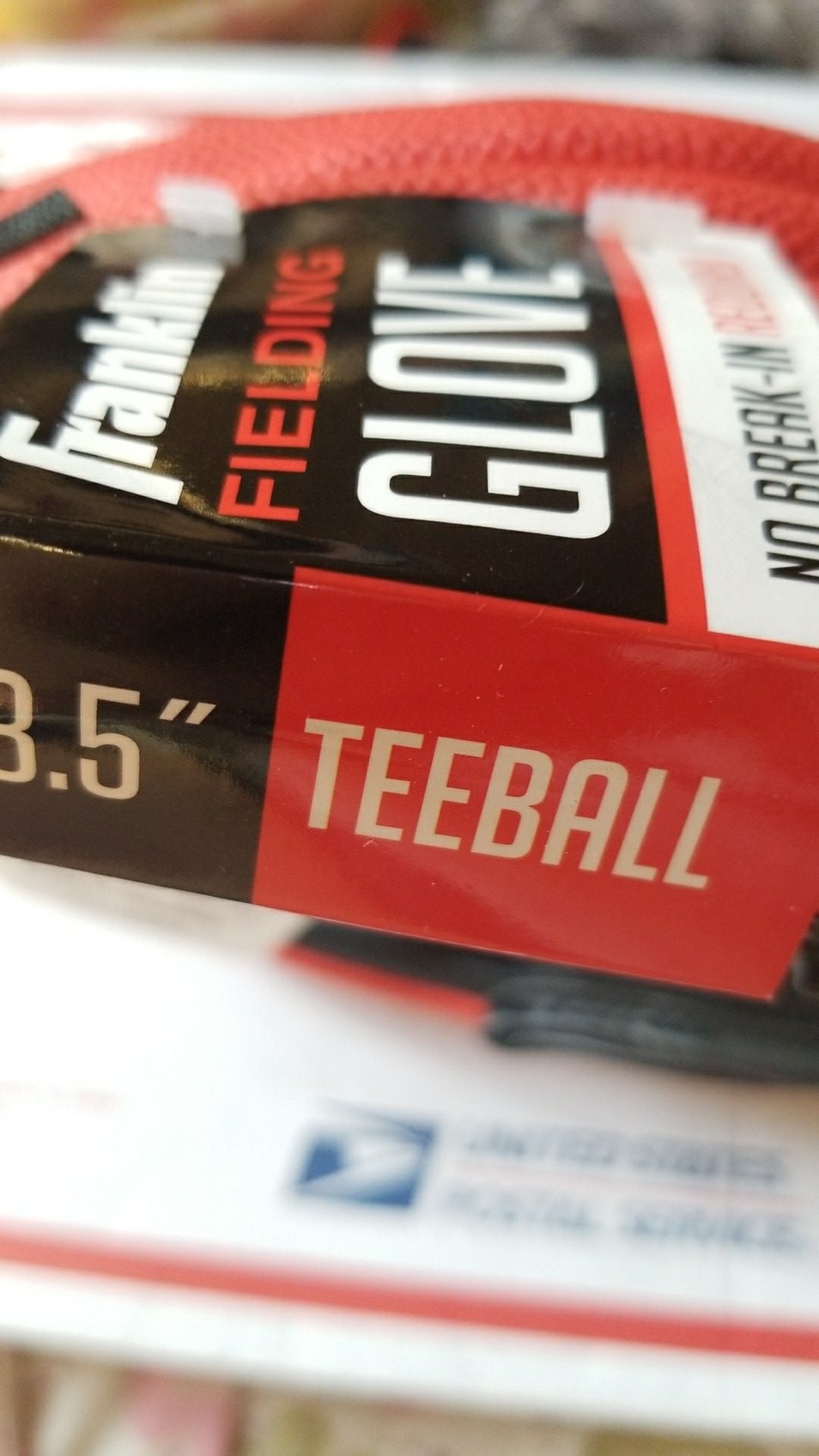 Franklin 8.5" Teeball Fielding Glove Air Tech Sports