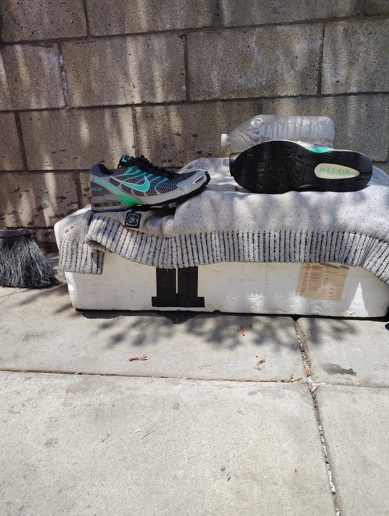 Nike Air
