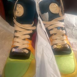 Women’s Gucci High tops Size 5
