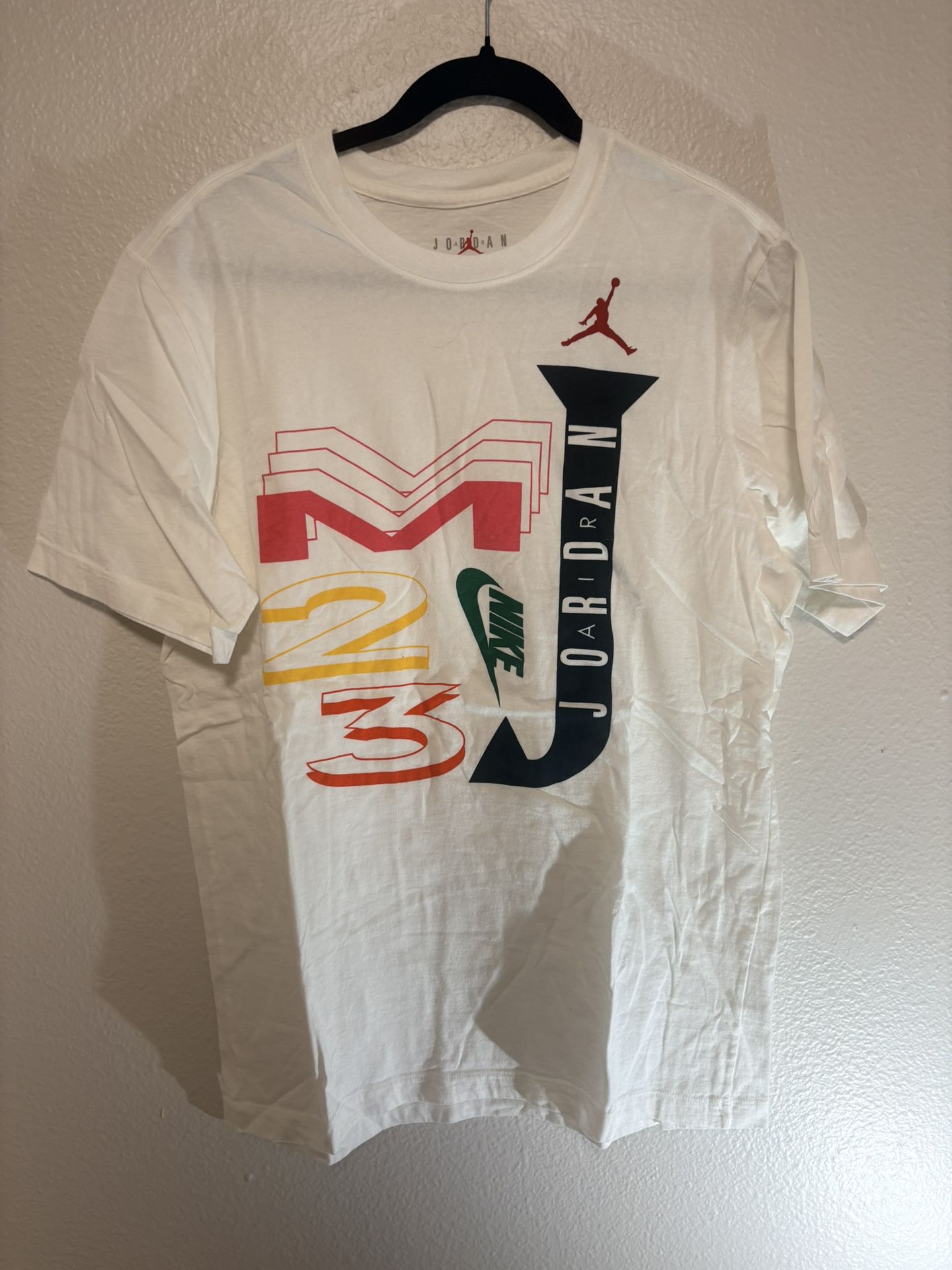 Nike Air Jordan Retro White Shirt Size Medium T Shirt