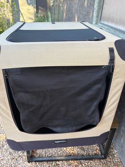 Pet kennel or carrier