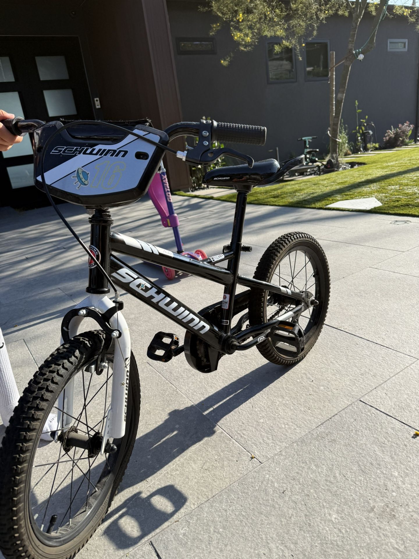 Schwinn Koen 16in BMX Style Bike