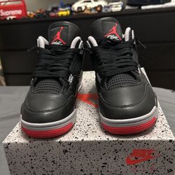 Jordan 4 Bred