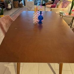 🌿 Mid-Century Modern Walnut Dining Table – Sleek, Sturdy & Stylish 🌿