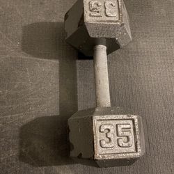 Dumbbell 