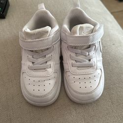 Nike play all day shoes
