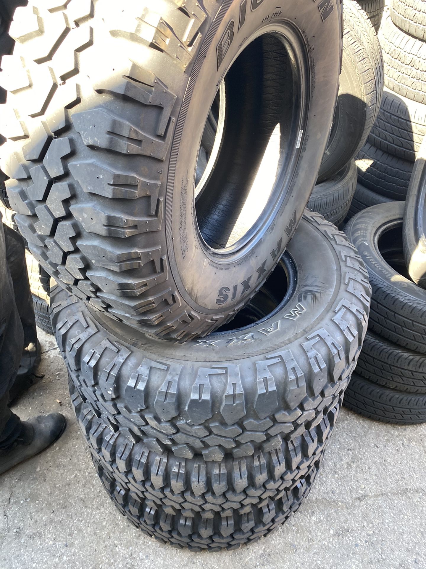 31x10.50x15