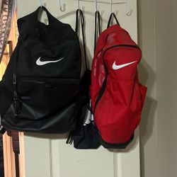 Nike Back Packs (BLK BAG SOLD!!)