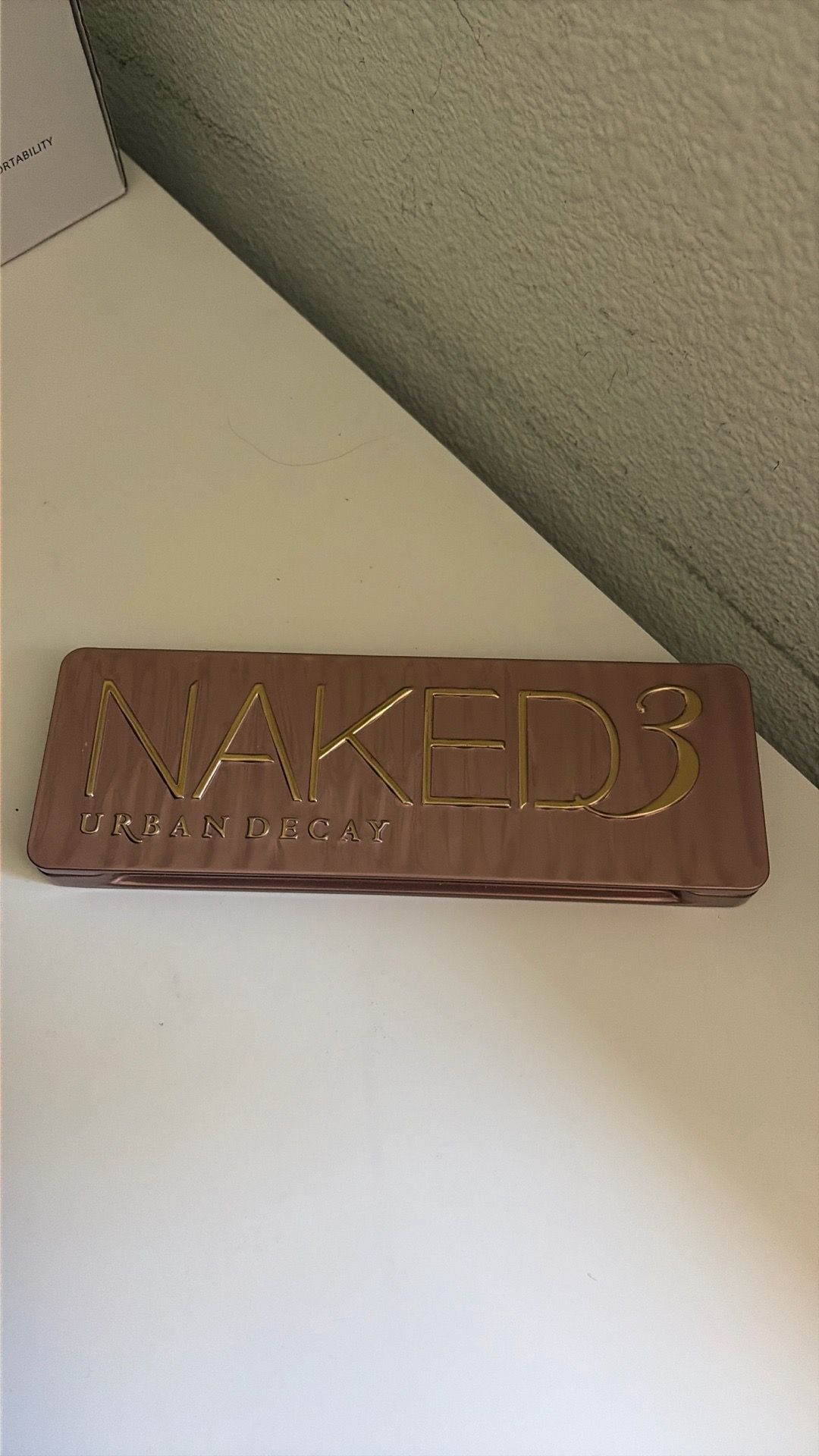 NAKED 3 URBAN DECAY EYESHADOW