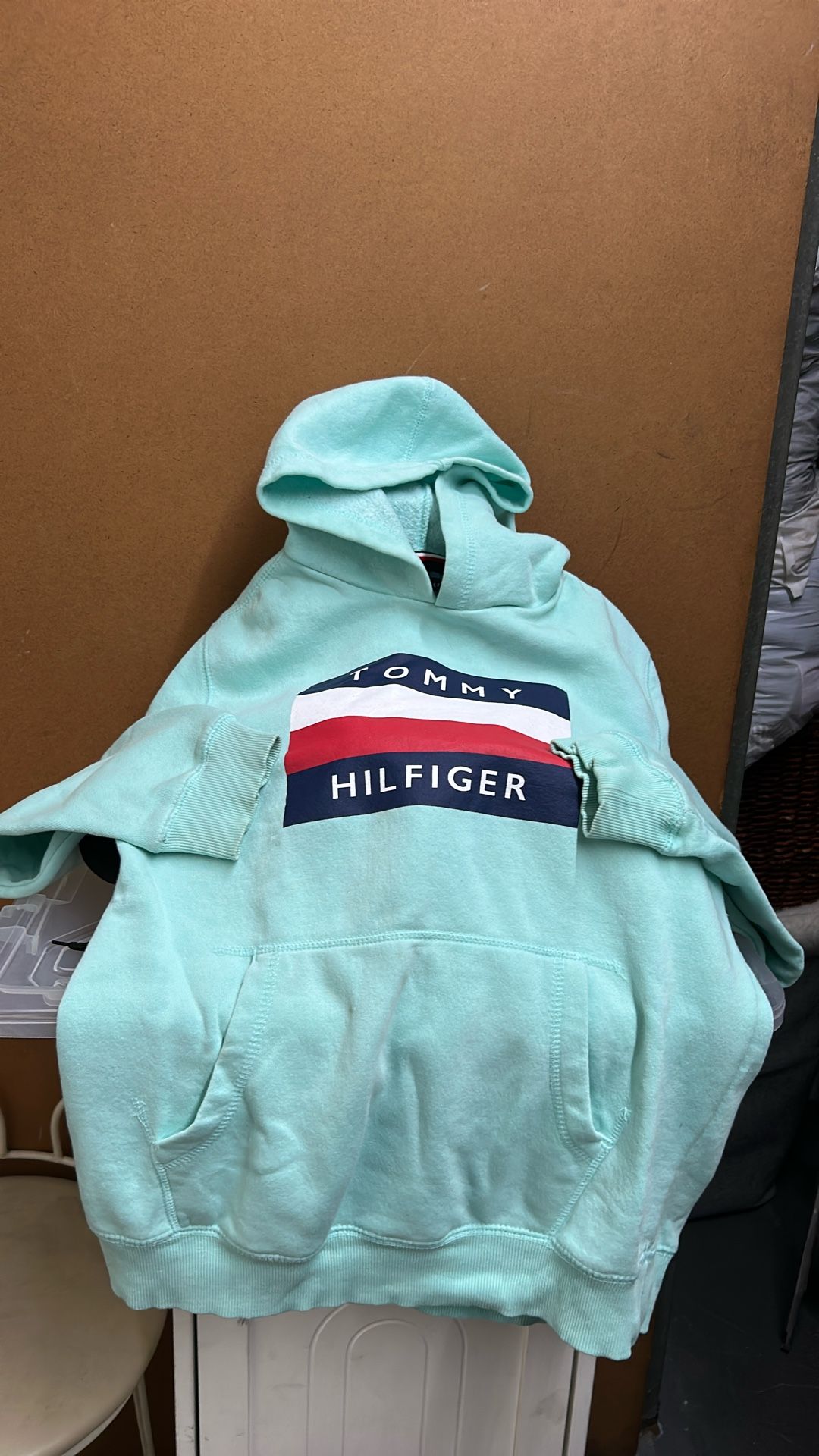 Large Tommy Hilfiger Sea Foam Sweatshirt w/hoodie