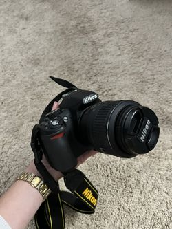 Nikon D3100 Two SD Cards And Lot More