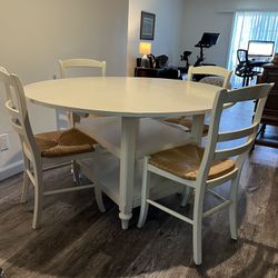 Pottery Barn Dining Table And Chairs