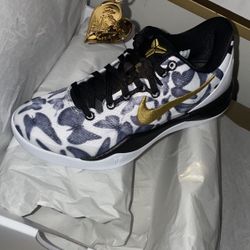 Nike Kobe 8 Protro ‘Mambacita’ Size 5M