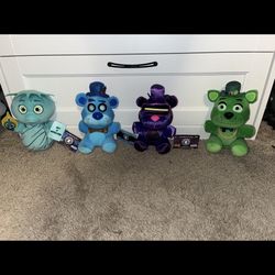 Five Nights At Freddie’s Plushies 