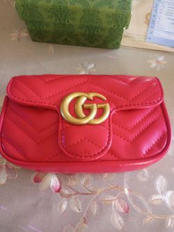 Gucci mini shoulder bag red leather