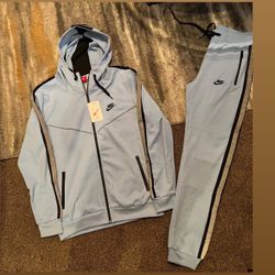 Light Blue Men Nike Sweatsuit Size Large N X-Large 