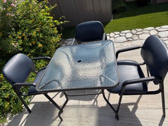 Outdoor Patio Table and Chair Set