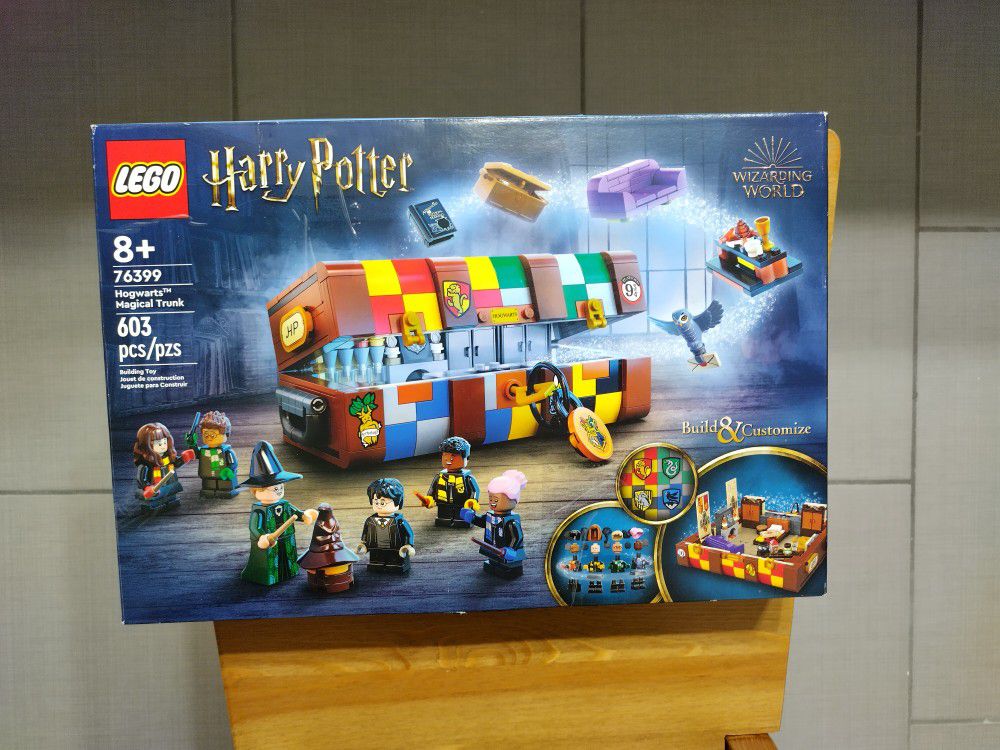 LEGO 76399 Harry Potter Hogwarts Magical Trunk


