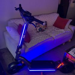 Apollo Electric Scooter