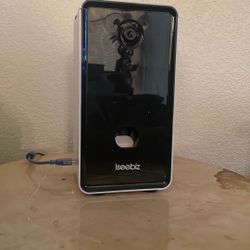 Dog/Cat Camera And Feeder 