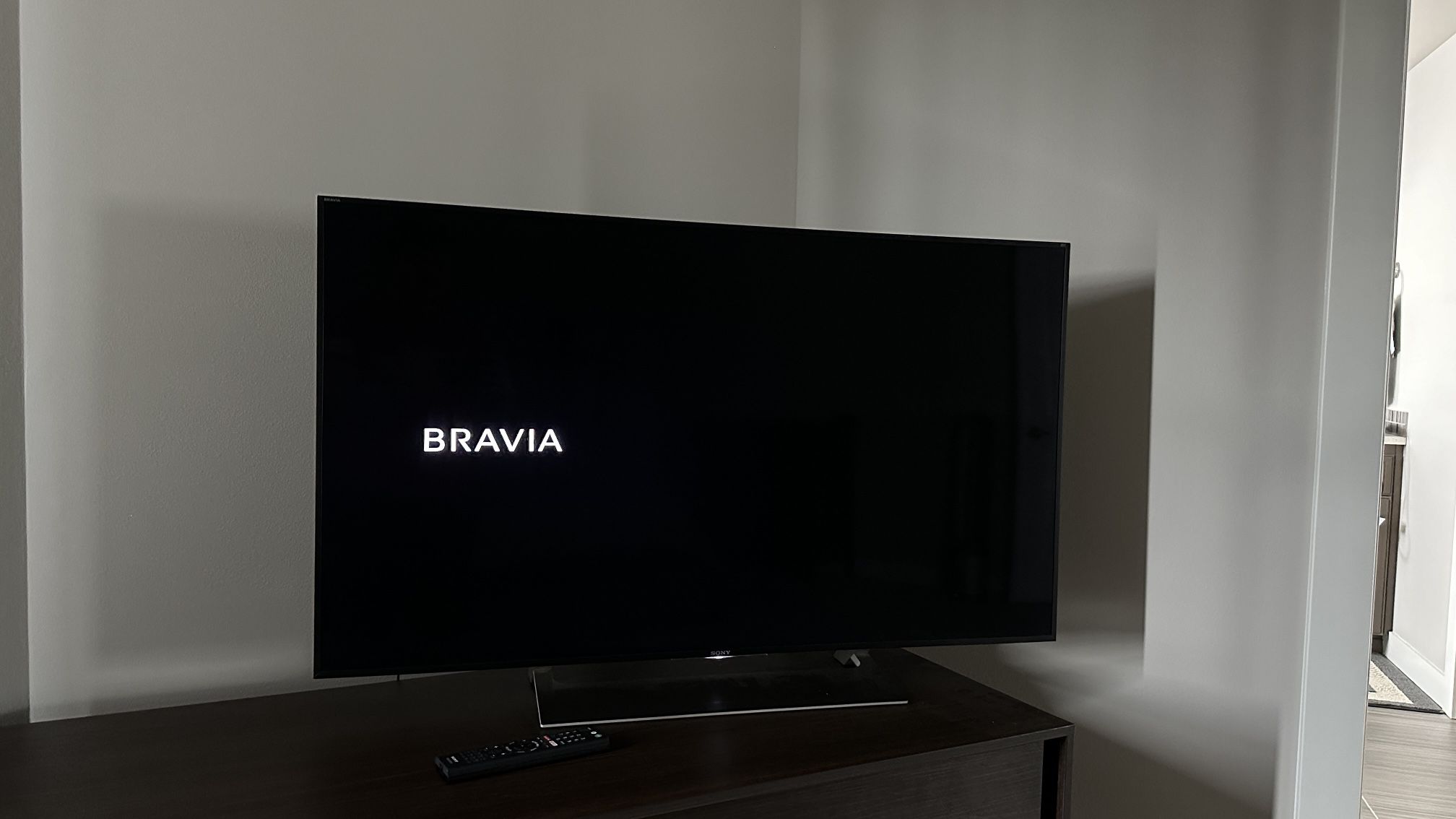 Sony BRAVIA XBR-49X900E
